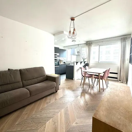 Apartment Expo Versailles *