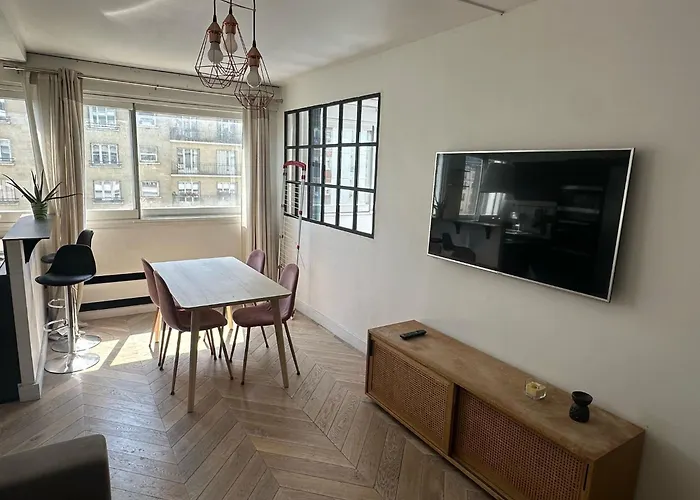 Apartment Expo Versailles